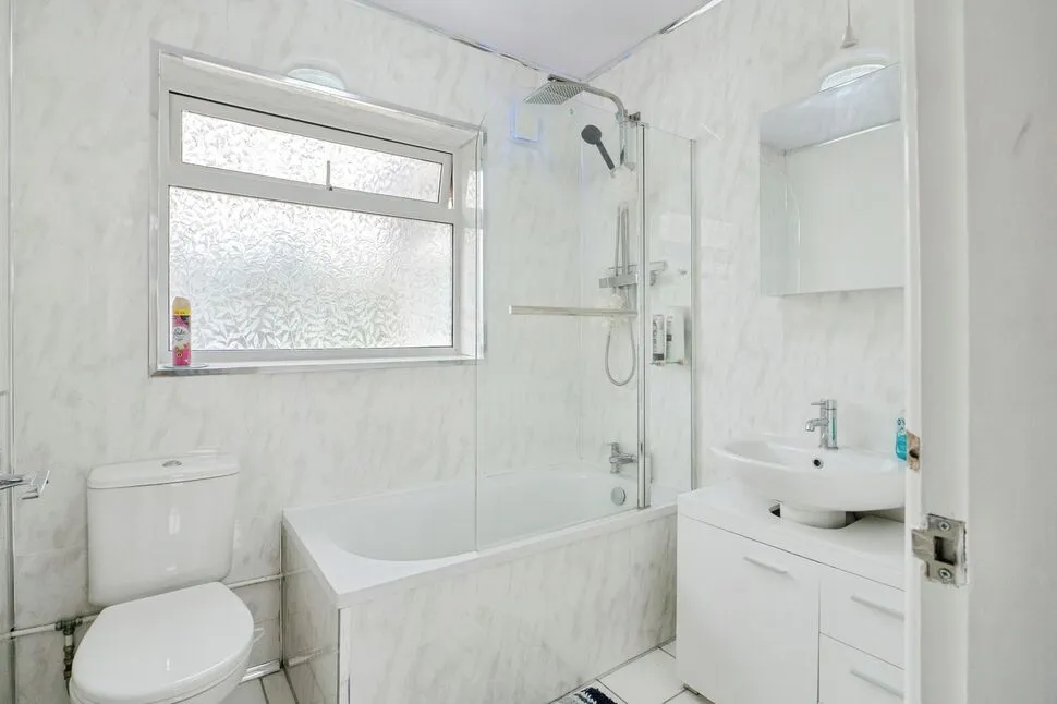 Forest Rise, Thurnby, Leicestershire, LE7, photo 8