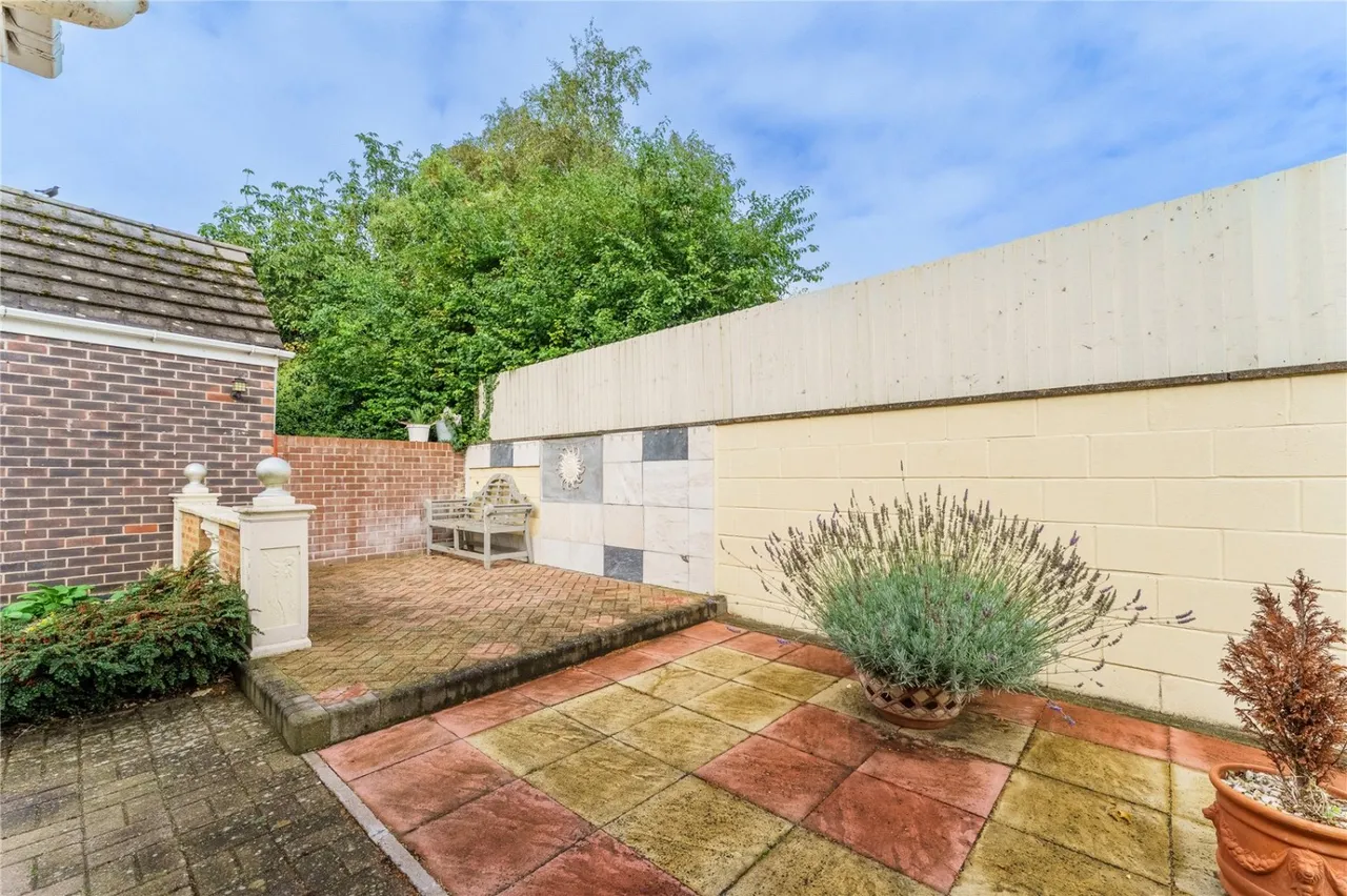 Grove Lane, Knottingley, WF11, photo 30