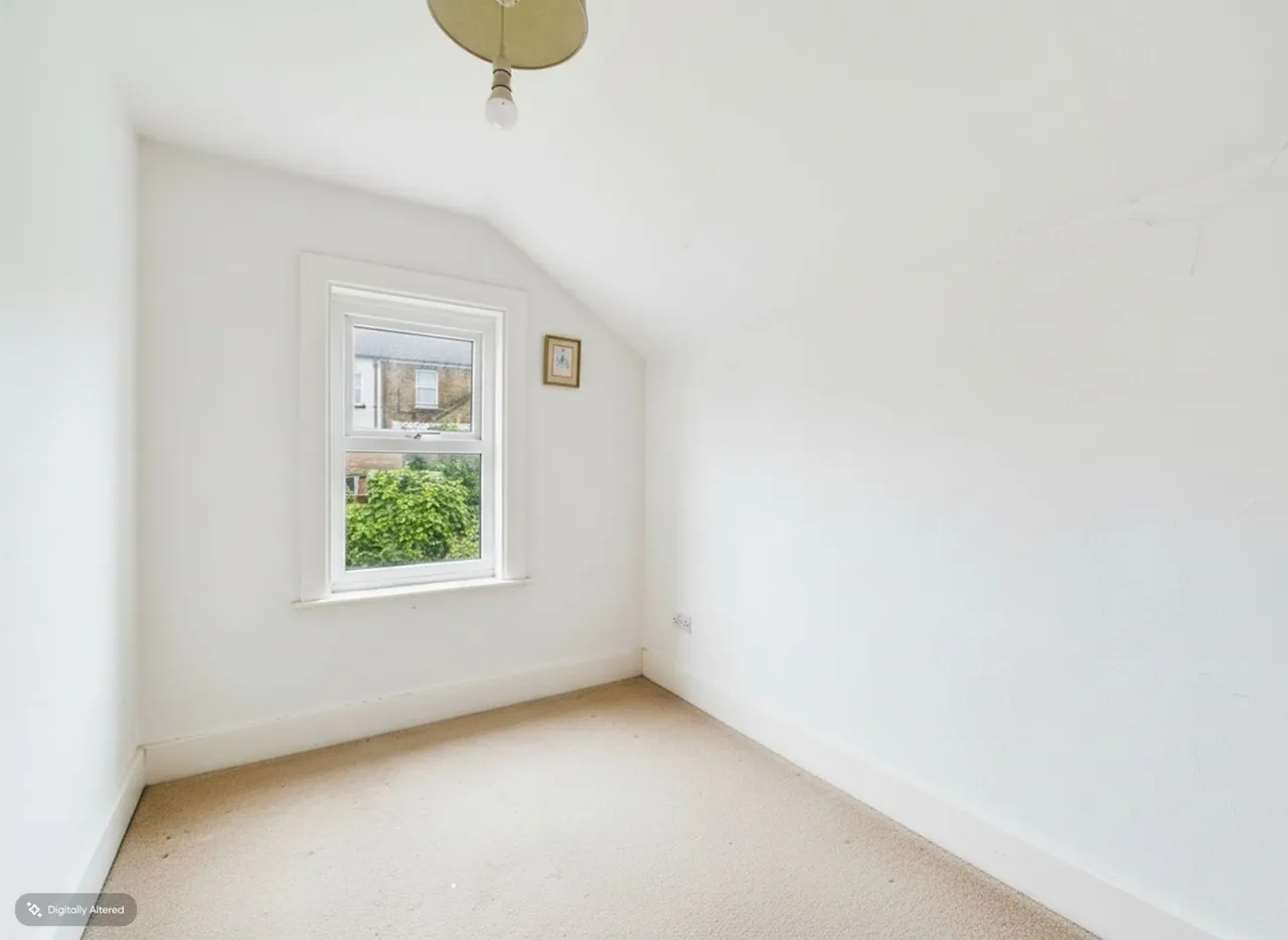 Cross Street, Strood, ME2, photo 8