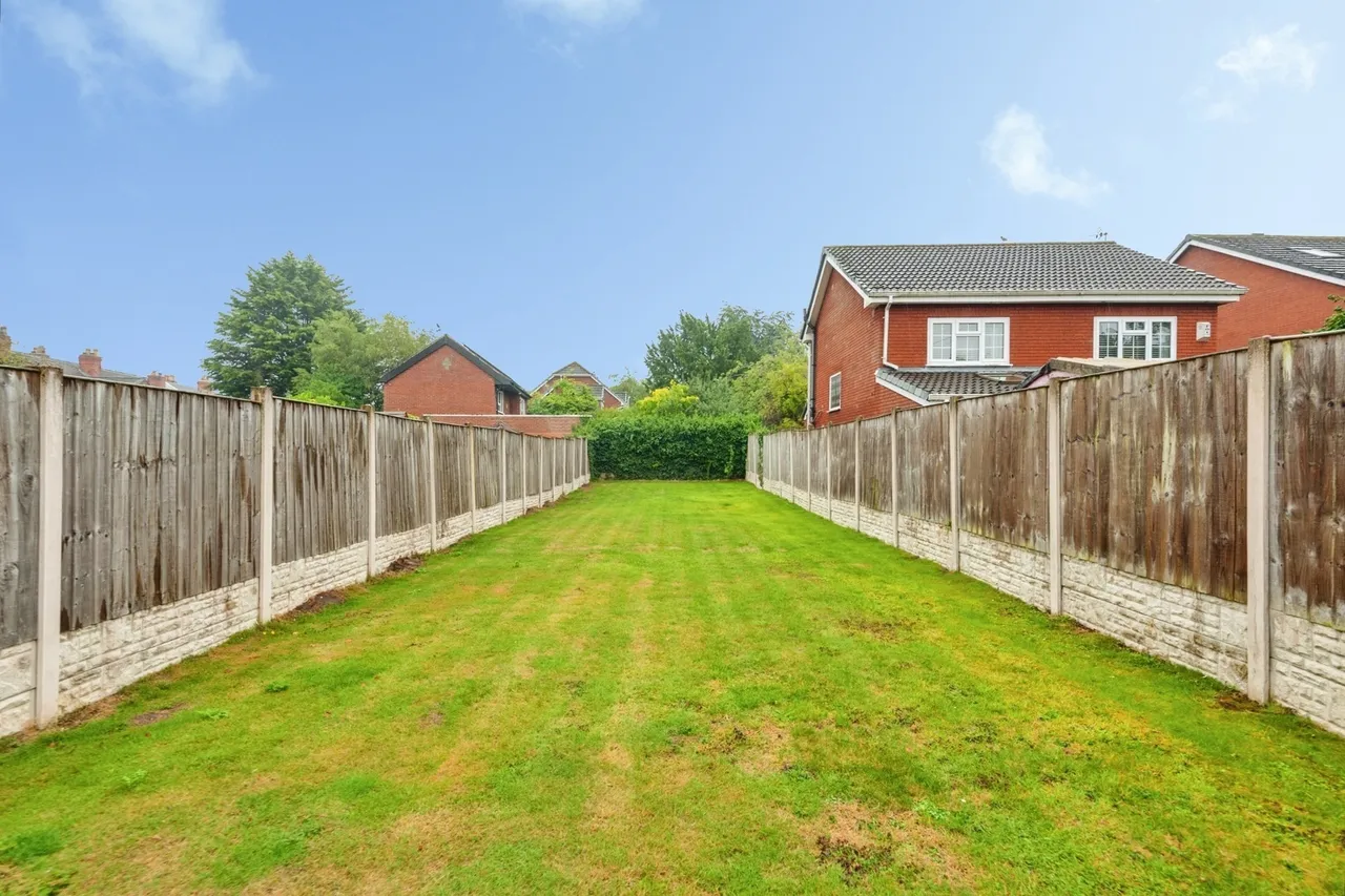 Ditchfield Road, Widnes, WA8, photo 21