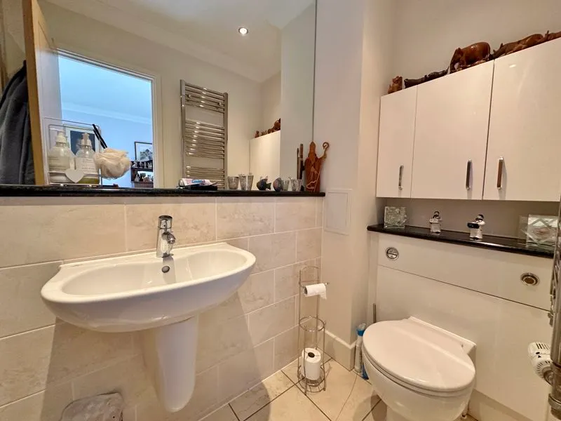 Rectory Road, Orsett, RM16, photo 9