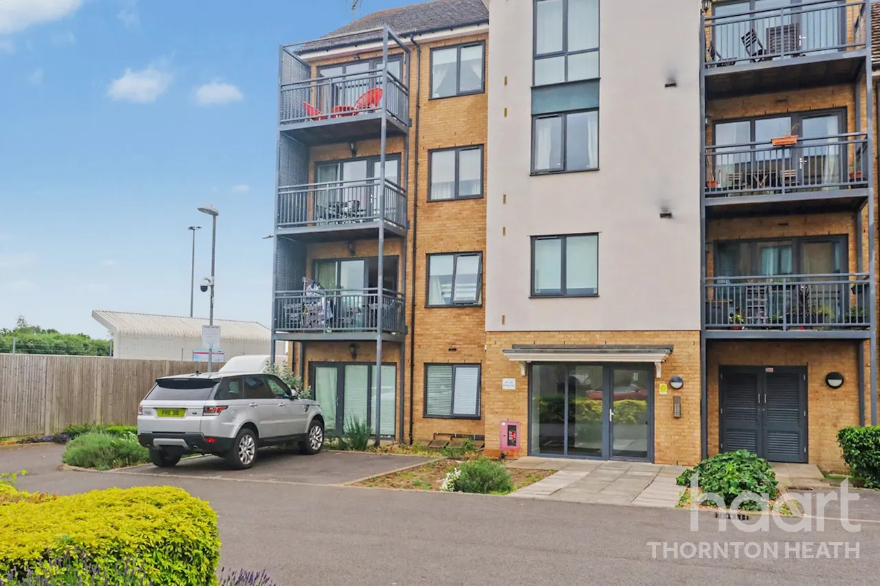 Watson Place, London, SE25, photo 11