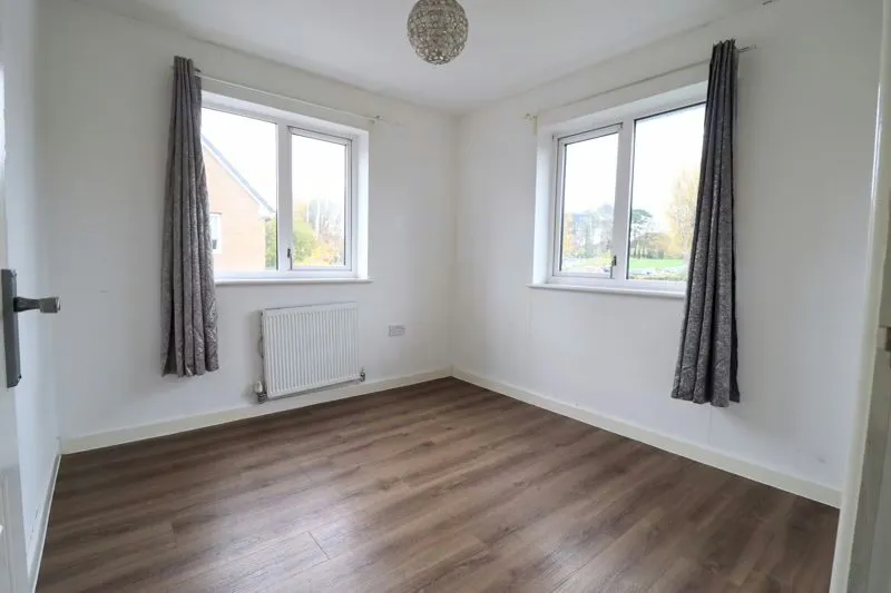 Bunkers Crescent, Bletchley, Milton Keynes, Buckinghamshire, MK3 6FP, photo 11