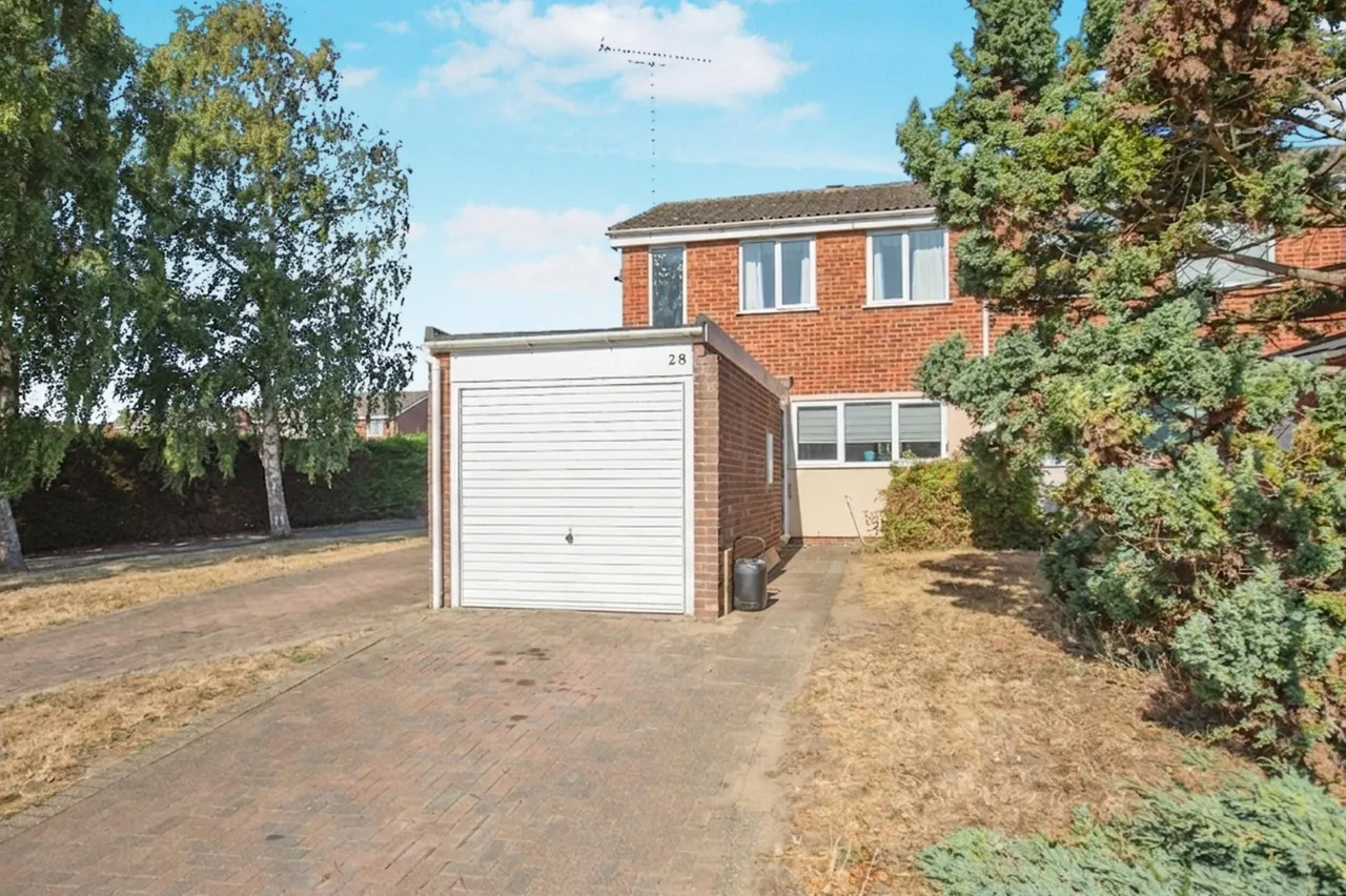 2 bed house for sale — Bury Hill Close, WOODBRIDGE
