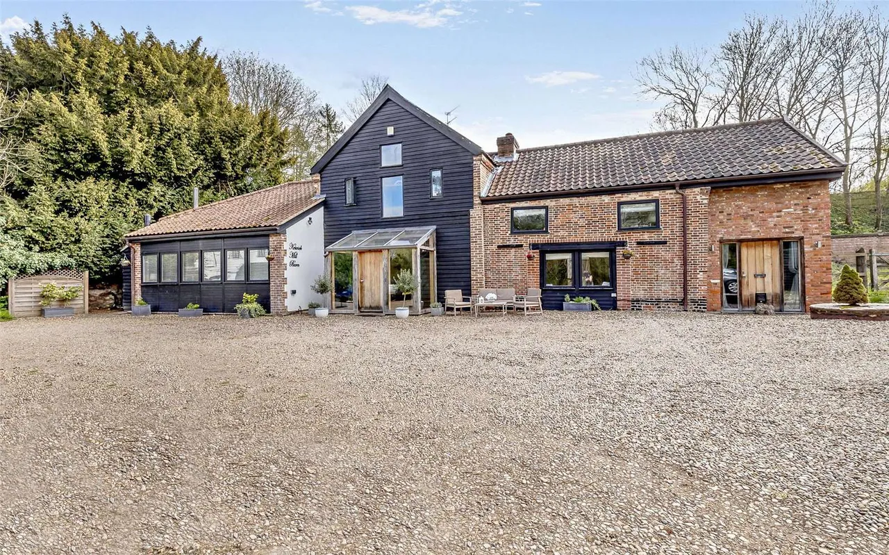 Mill Lane, Keswick, Norwich, Norfolk, NR4 6TP, photo 2