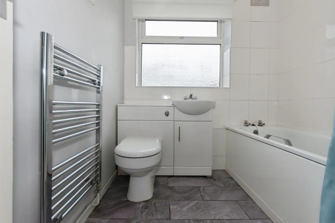 Winchcombe Road, Solihull, B92, photo 12