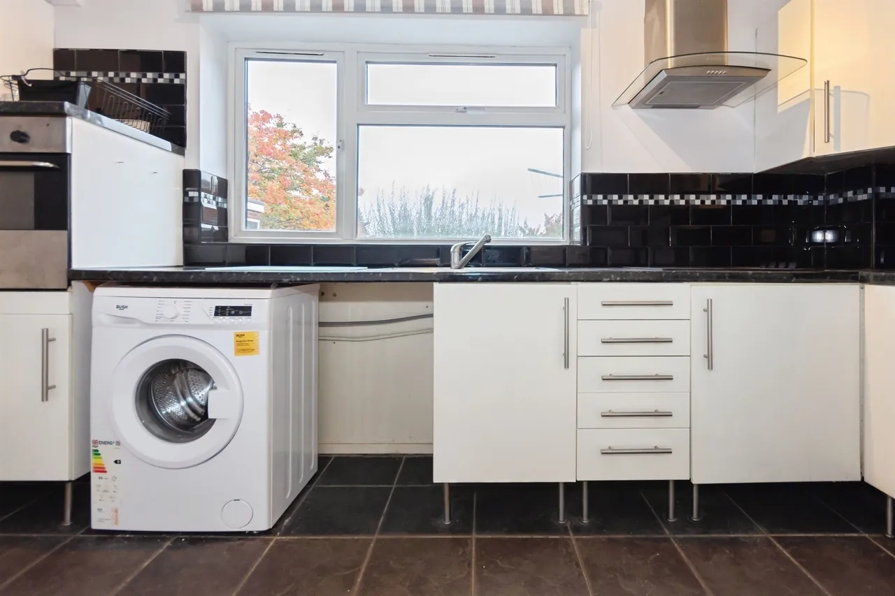 Winchcombe Road, Solihull, B92, photo 8