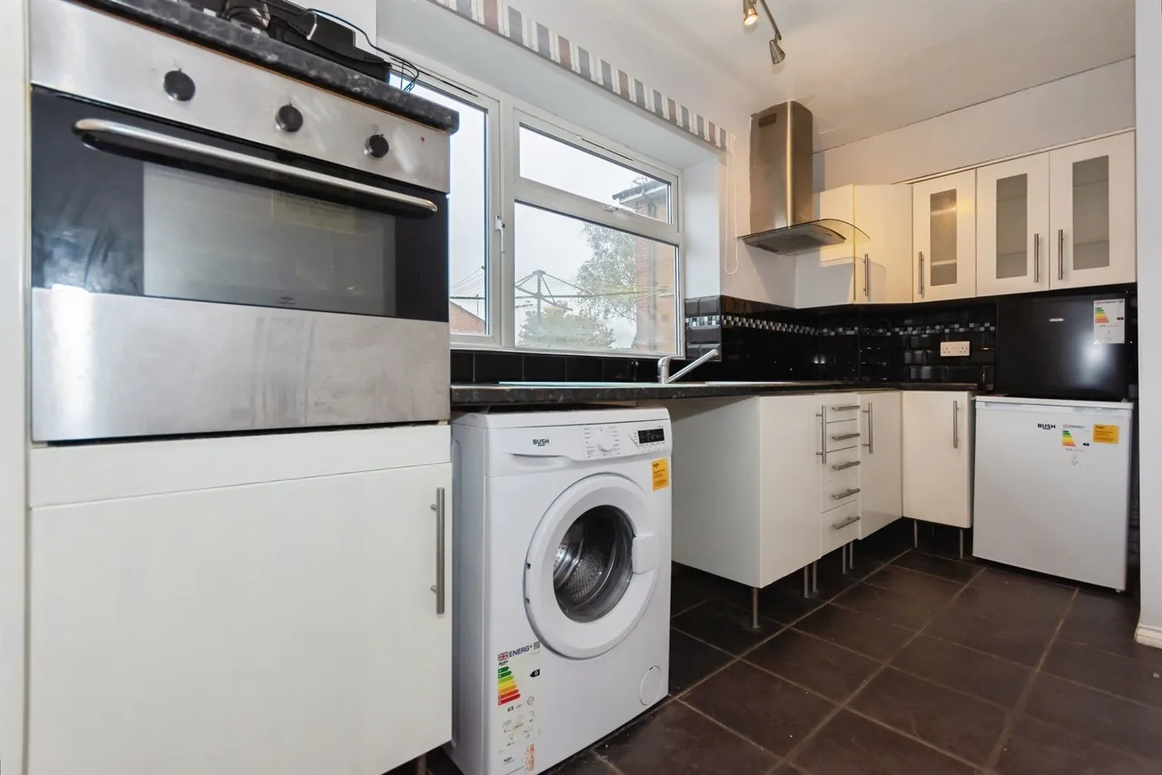 Winchcombe Road, Solihull, B92, photo 3