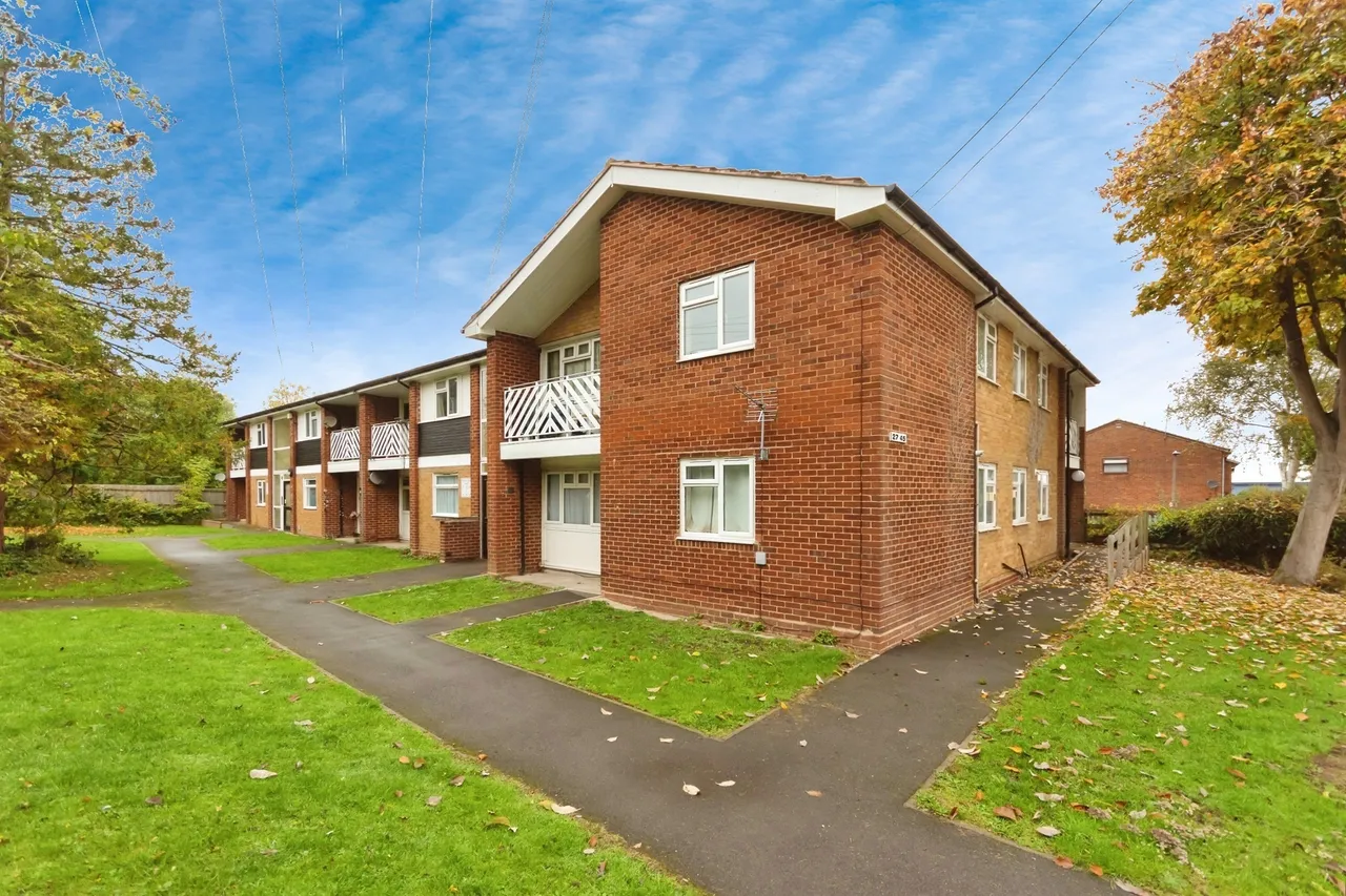 Winchcombe Road, Solihull, B92, photo 4