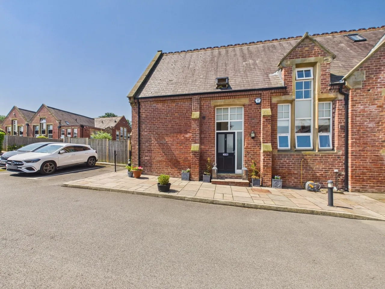 3 bed house for sale, Carlton Green, Rothwell, LS26