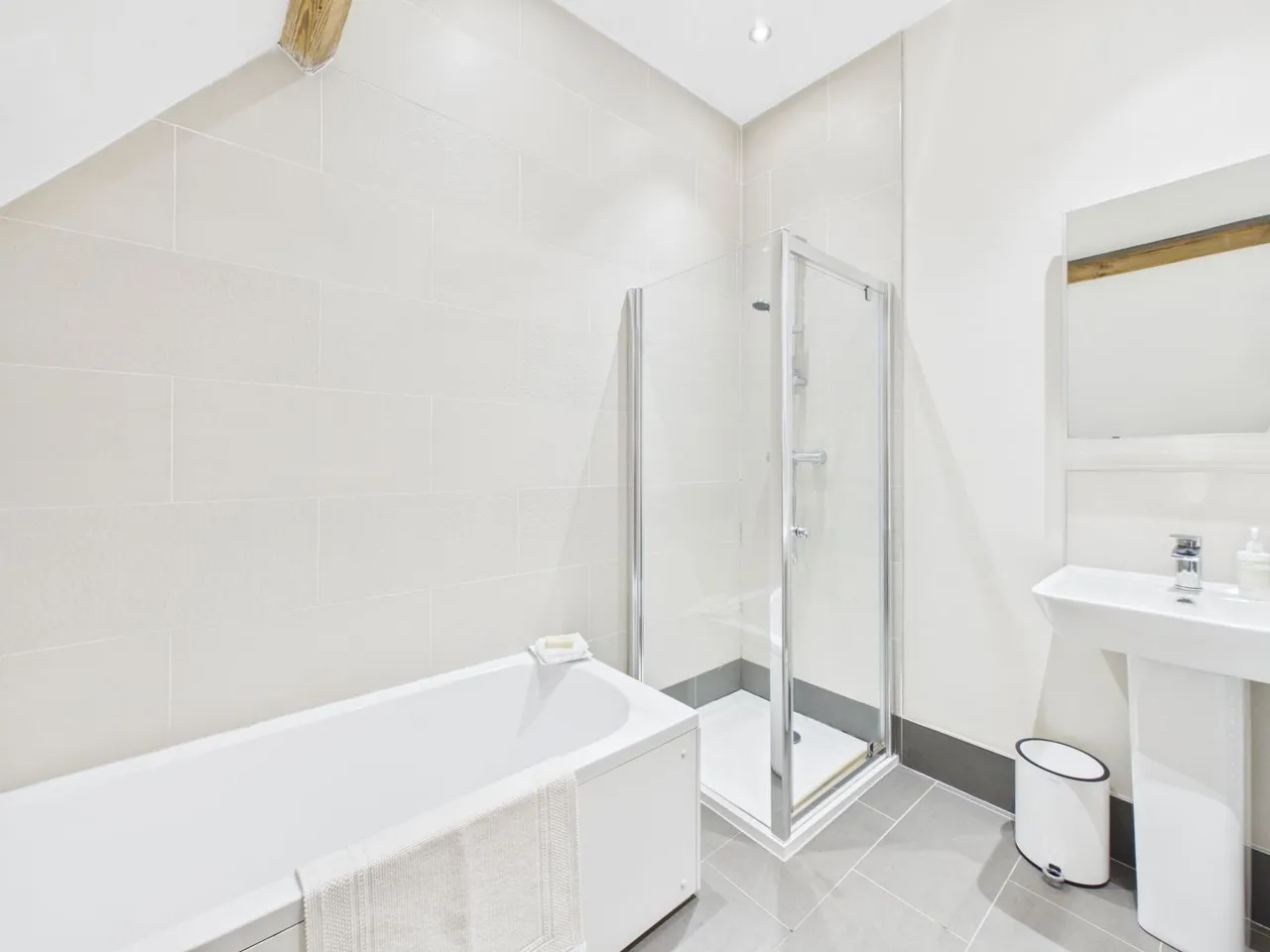 Carlton Green, Rothwell, LS26, photo 16