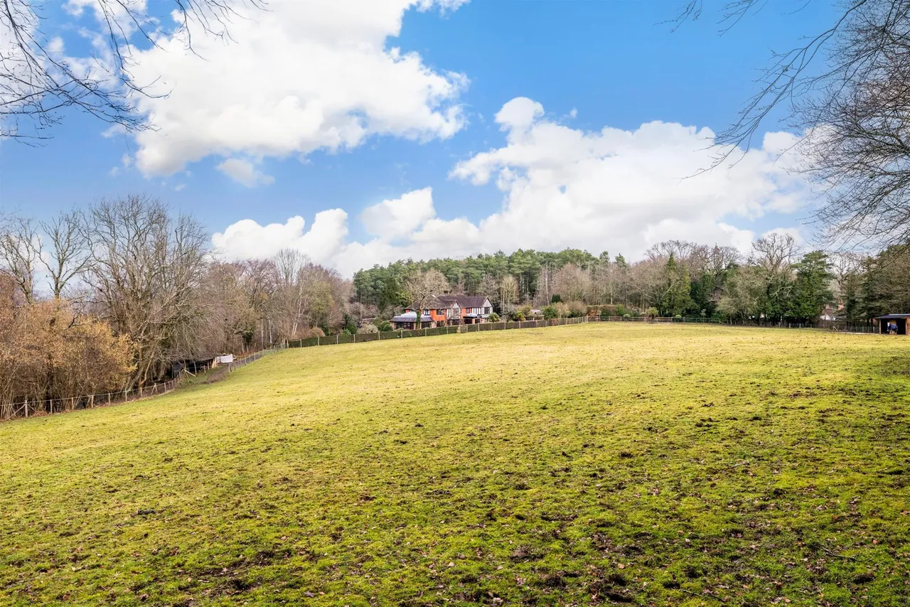 Brightling Road, Robertsbridge, TN32, photo 32