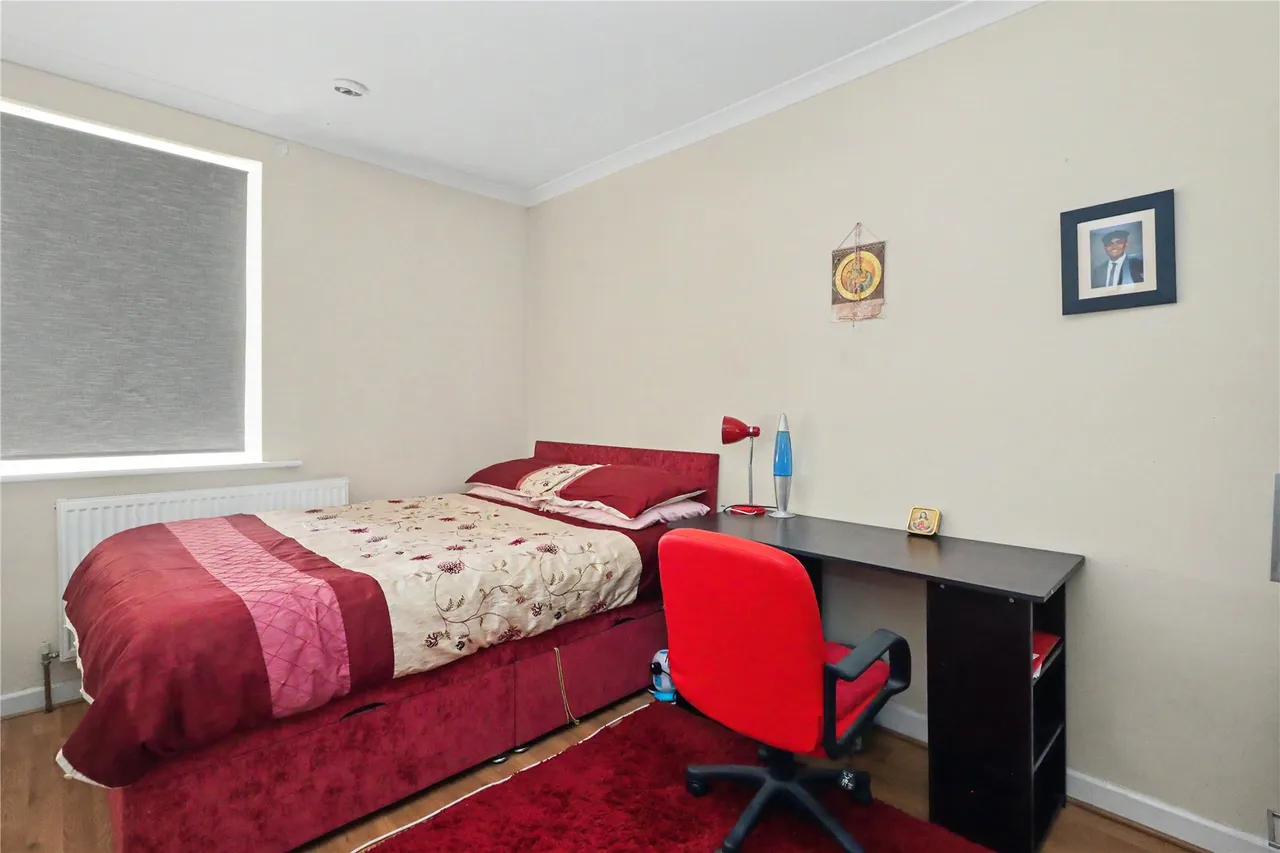 Princess Road, Woking, GU22, photo 8