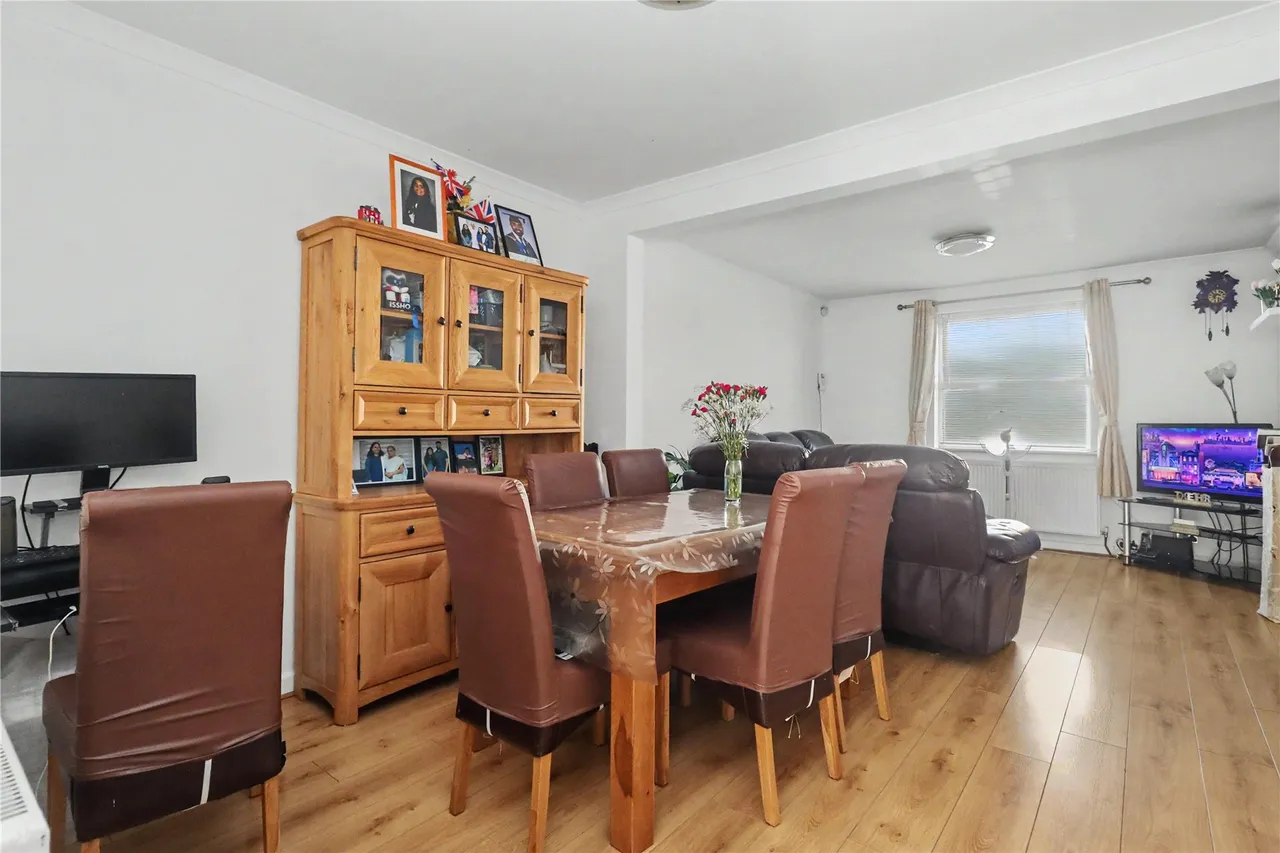 Princess Road, Woking, GU22, photo 4