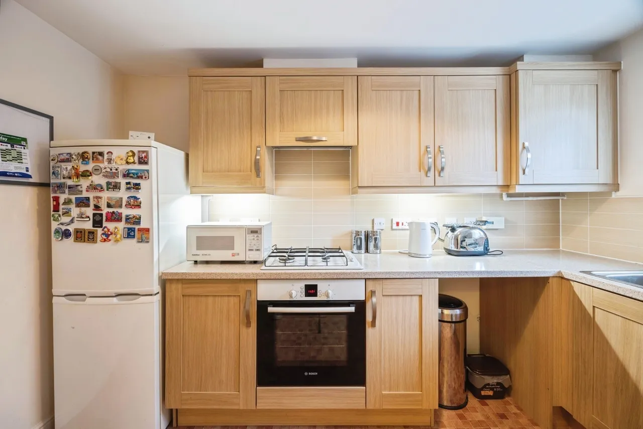 Worle Moor Road, BS24, photo 5