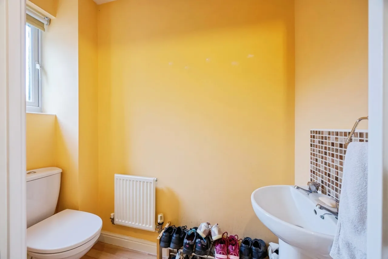 Worle Moor Road, BS24, photo 6