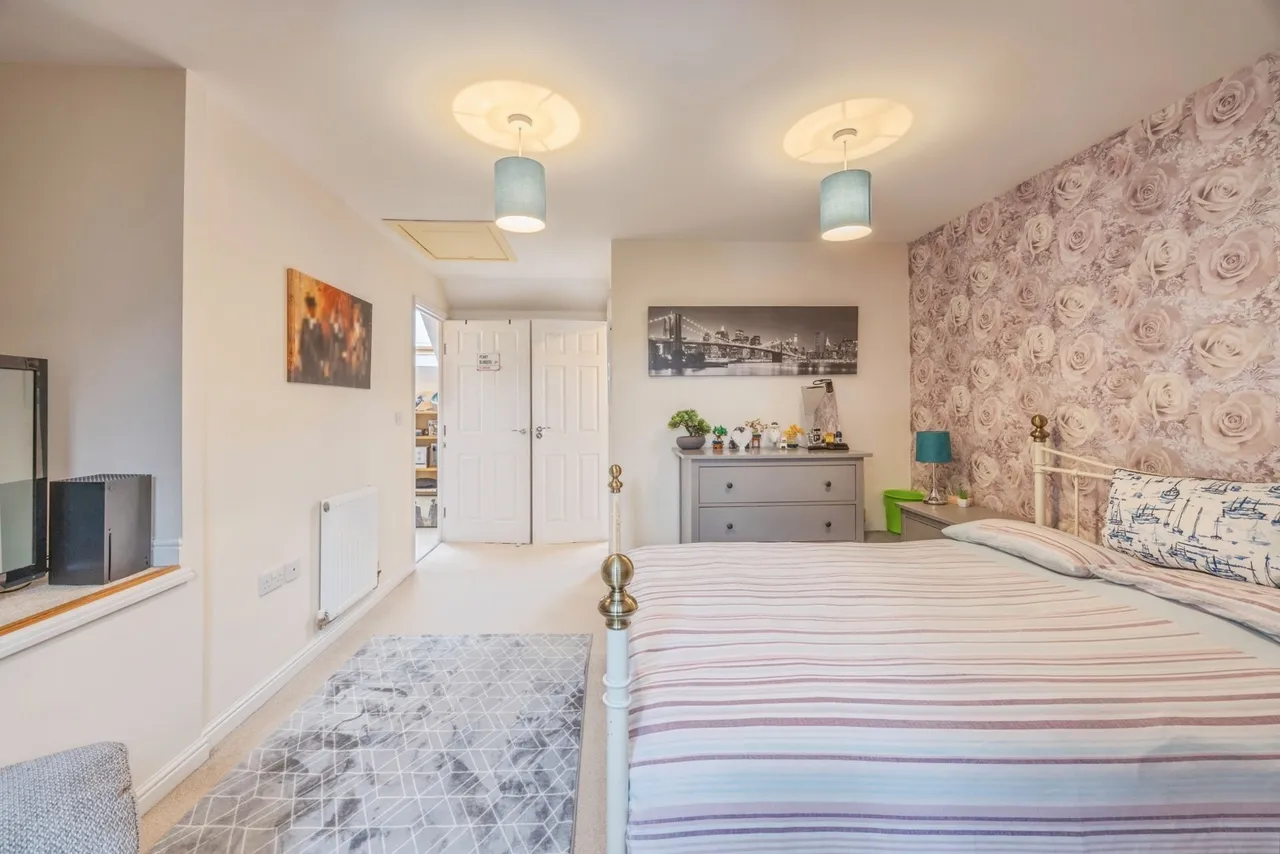 Worle Moor Road, BS24, photo 15