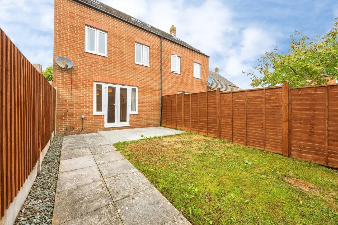 Worle Moor Road, BS24, photo 17