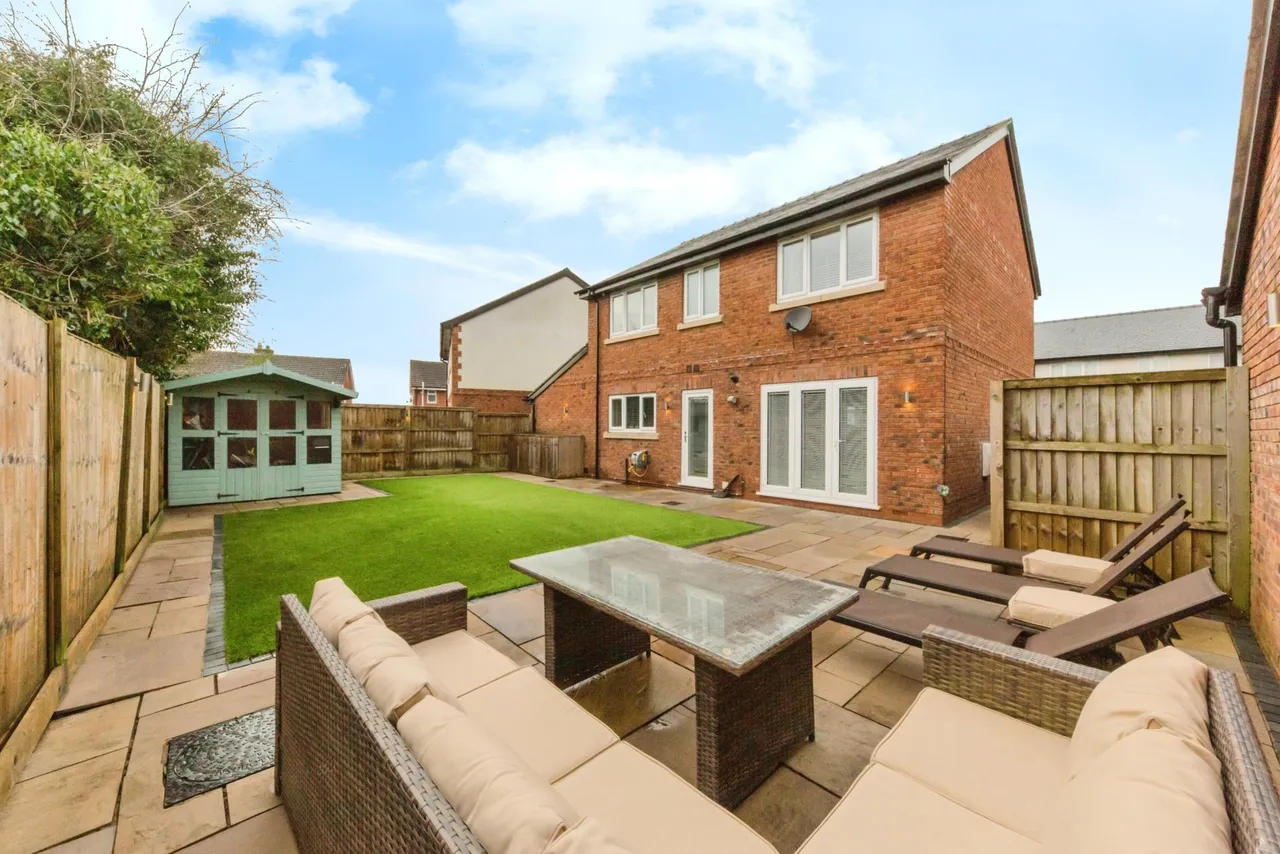 Fiennes Court, No Man's Heath, SY14, photo 19