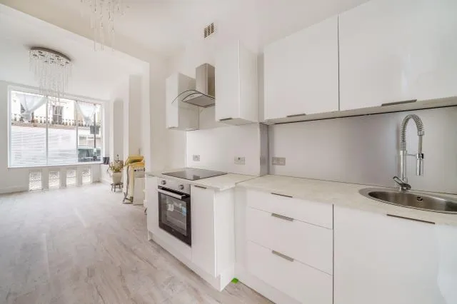 Needham Road, London, W11, photo 2