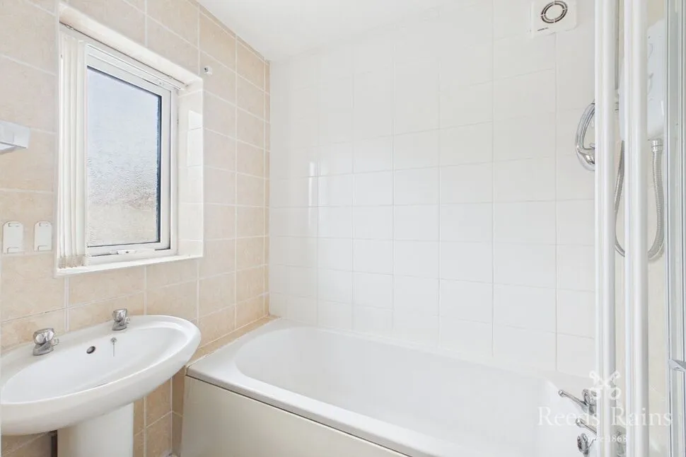 Rhyl, LL18, photo 8
