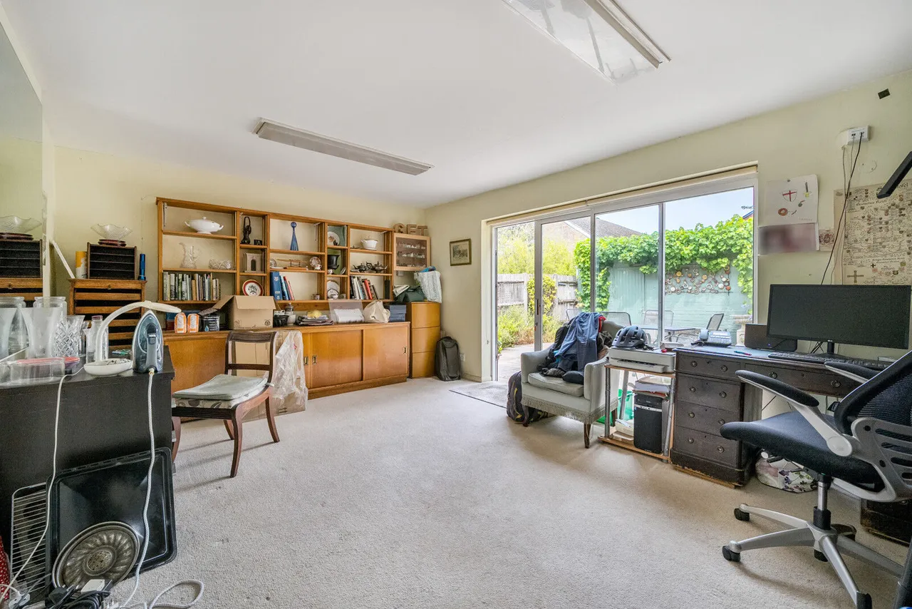 Gravel Road, Binfield Heath, RG9, photo 15