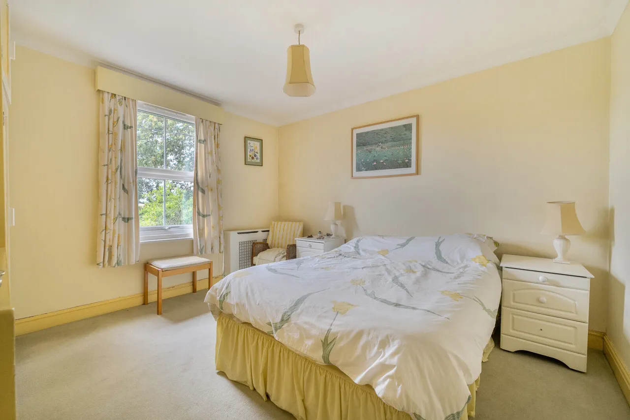 Gravel Road, Binfield Heath, RG9, photo 9