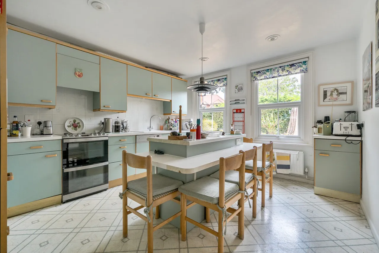 Gravel Road, Binfield Heath, RG9, photo 2