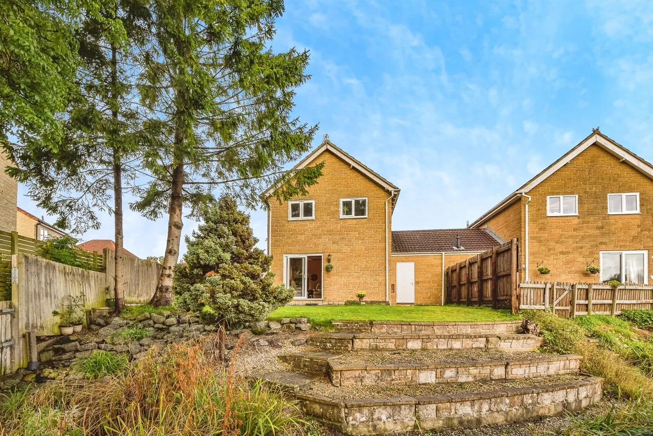 3 bed house for sale, Studley Meadows, Wanstrow, BA4
