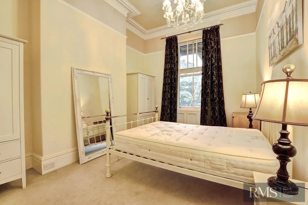 Newcastle Upon Tyne NE2 4RL, NE2, photo 5