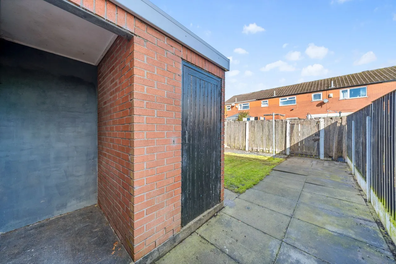 Deepdale, Widnes, WA8, photo 18
