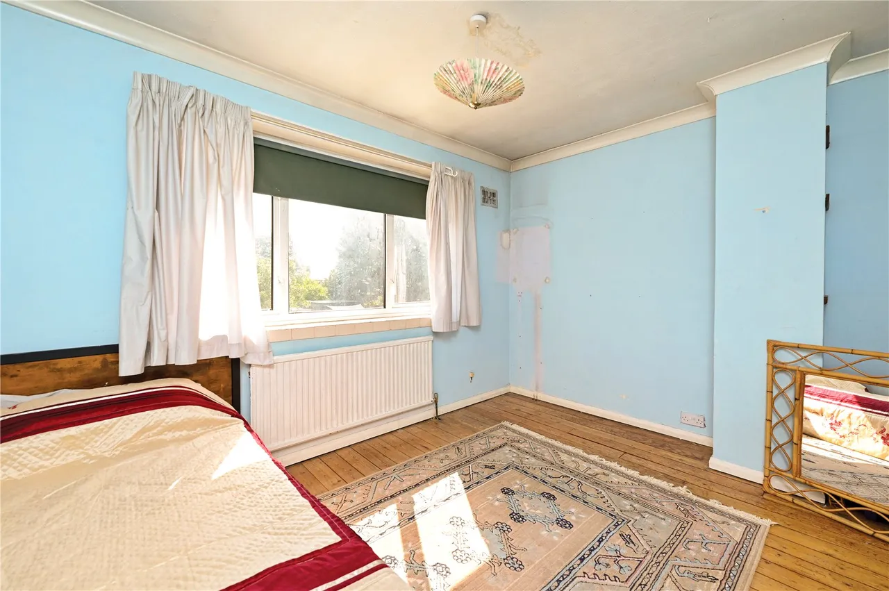 Yeovil Road, Farnborough, Hampshire, GU14 6LB, photo 12