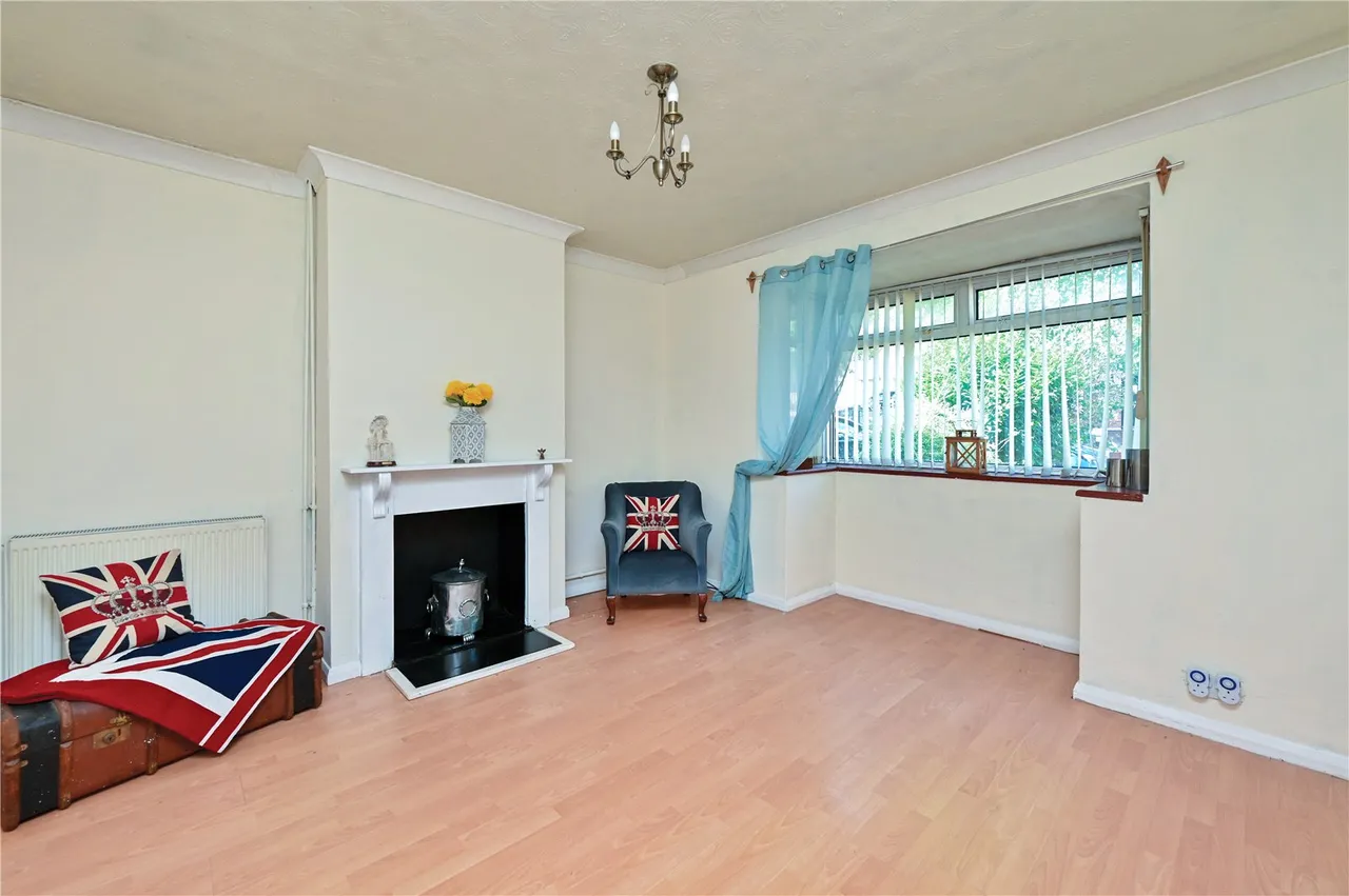 Yeovil Road, Farnborough, Hampshire, GU14 6LB, photo 7