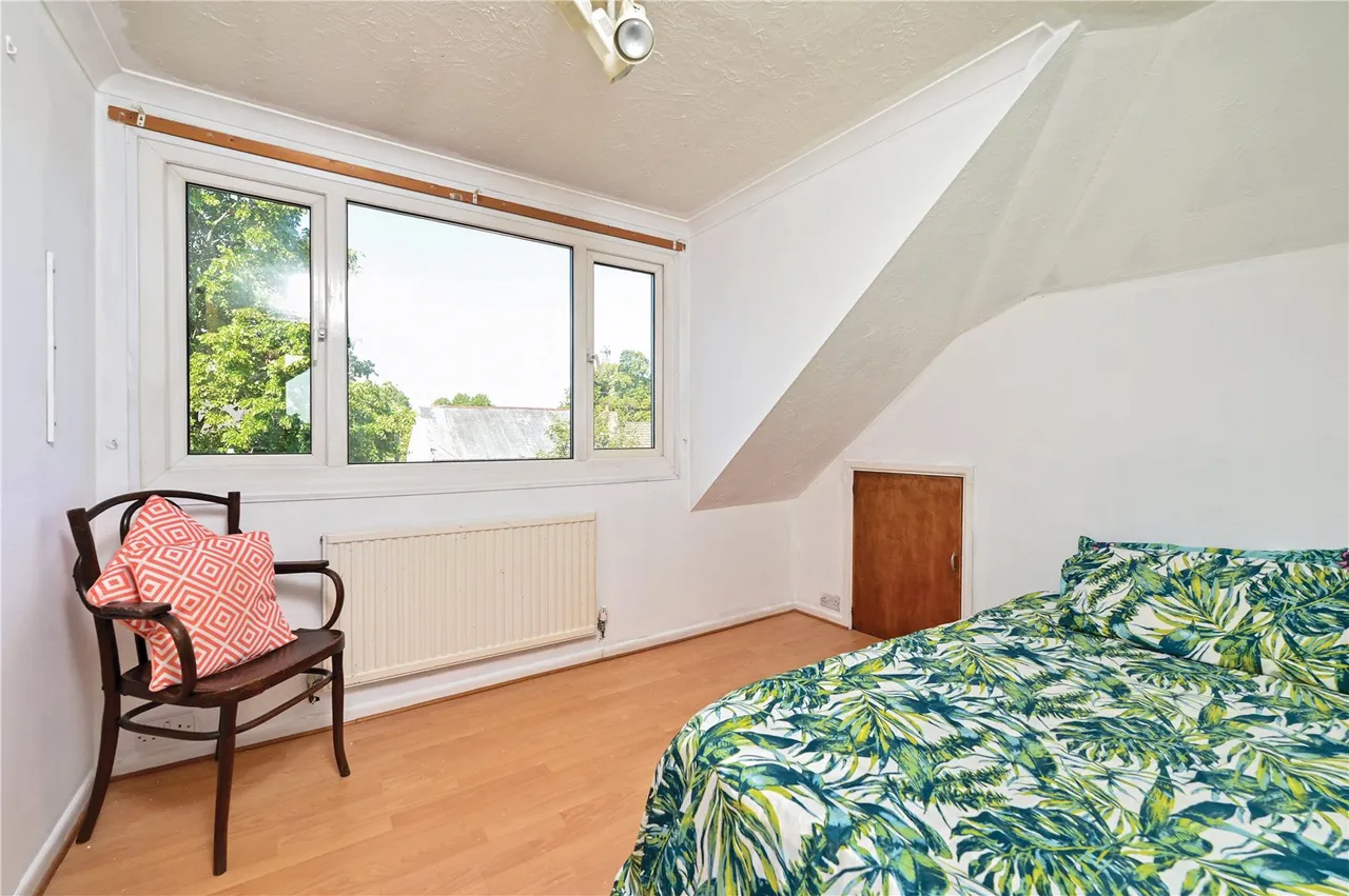 Yeovil Road, Farnborough, Hampshire, GU14 6LB, photo 15