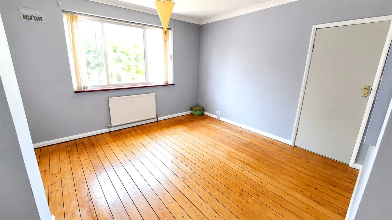 Yeovil Road, Farnborough, Hampshire, GU14 6LB, photo 11