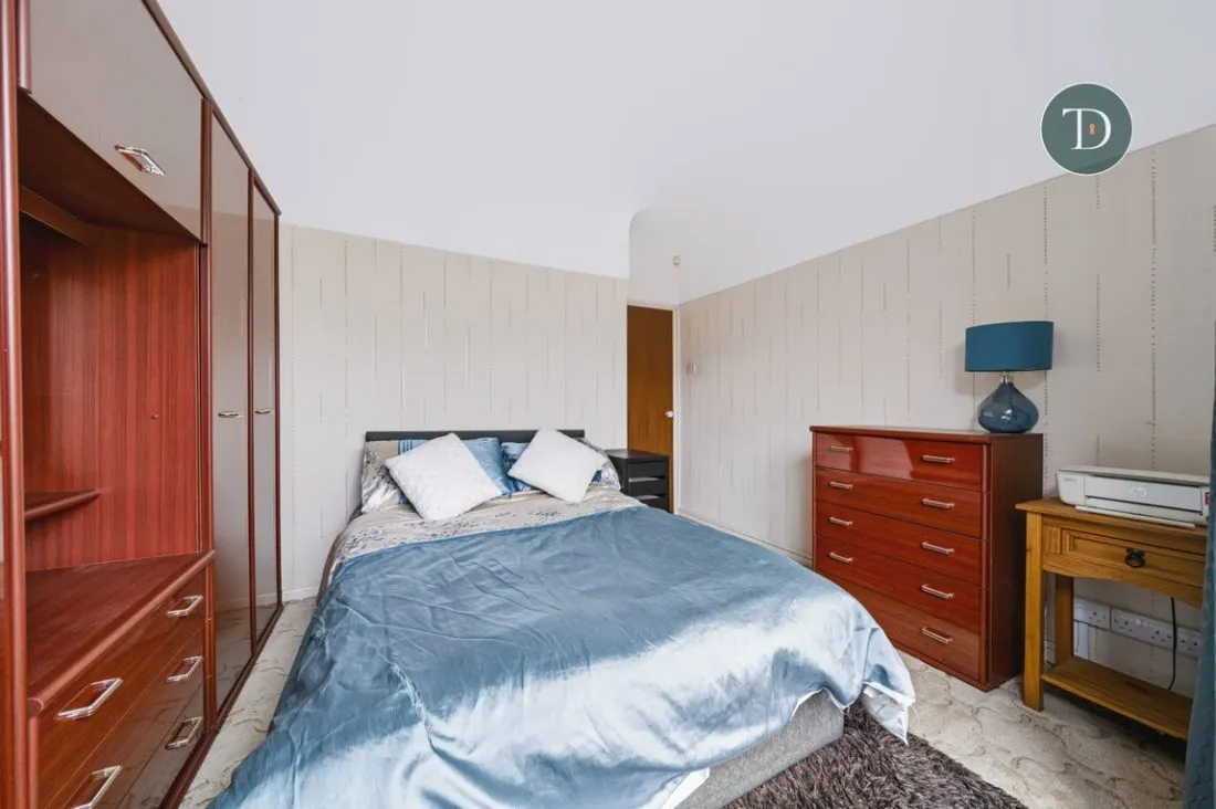 Glendyke Road, Great Sutton, CH66, photo 16