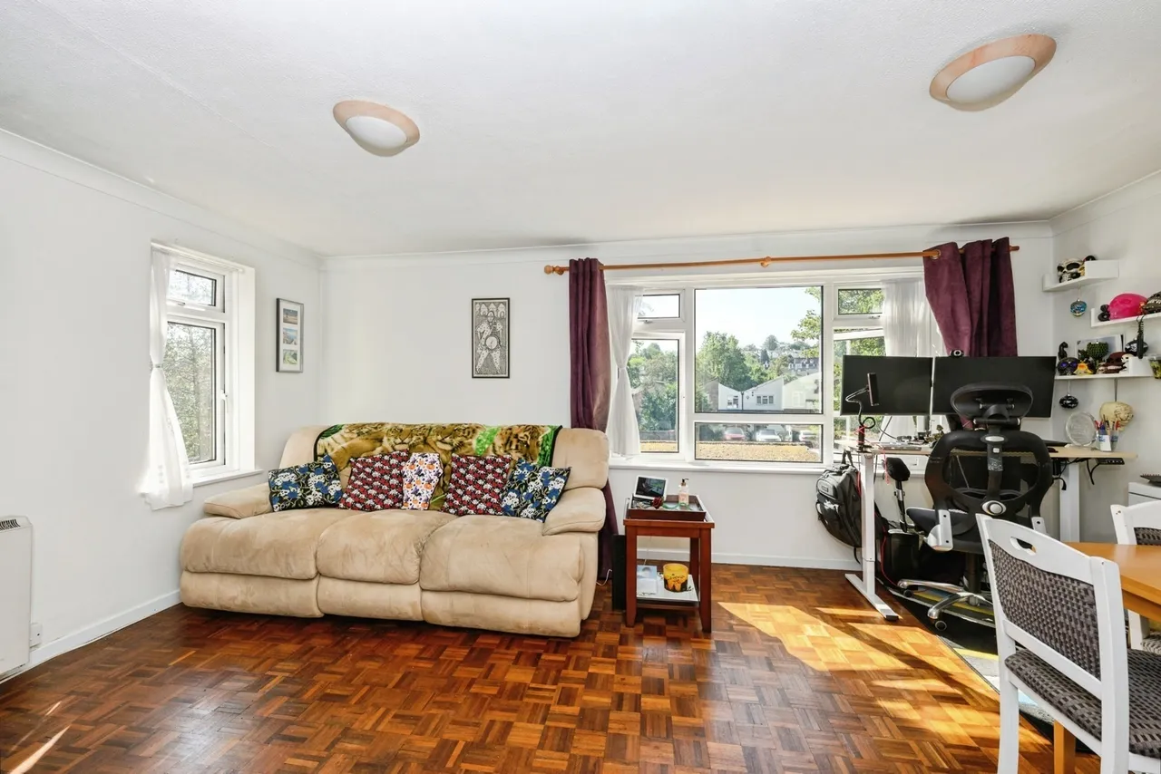 Station Road, Redhill, RH1, photo 2
