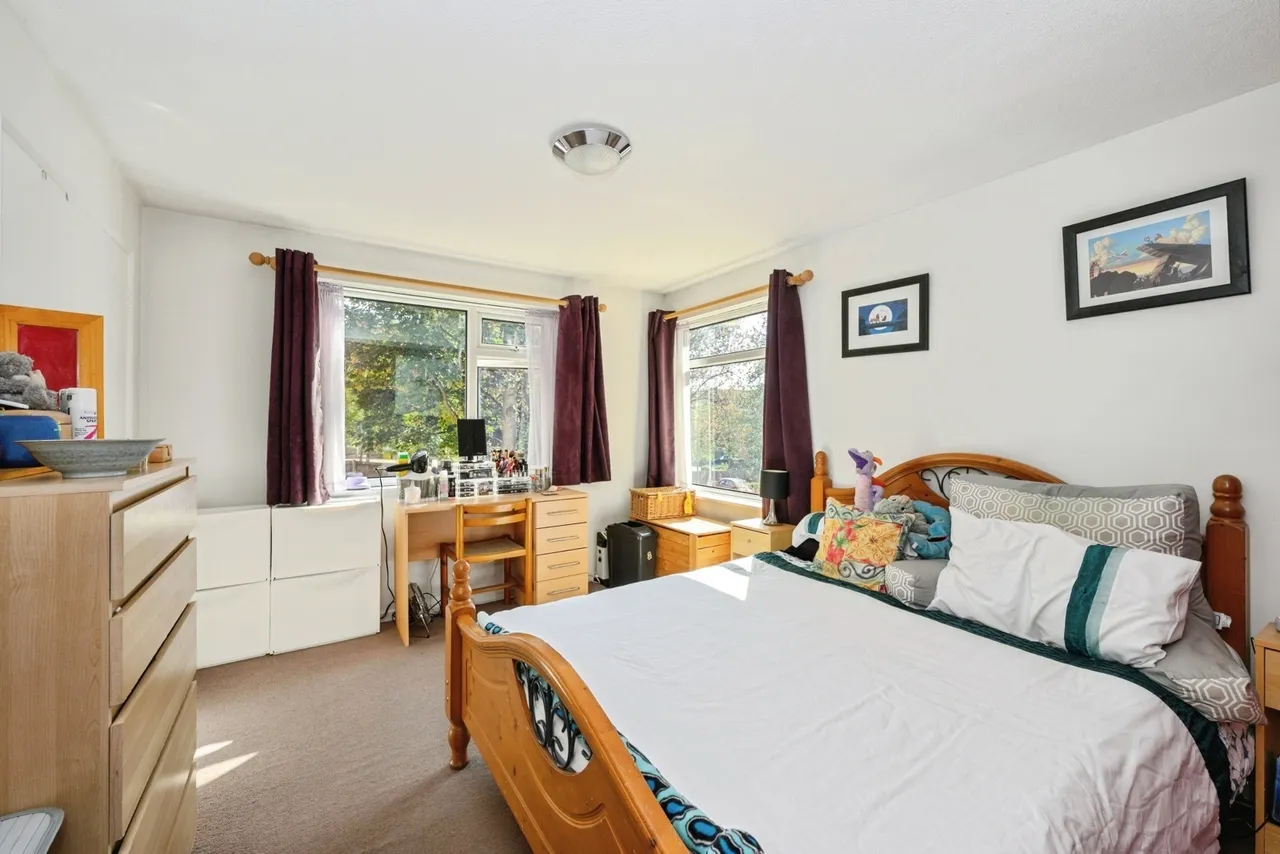 Station Road, Redhill, RH1, photo 4