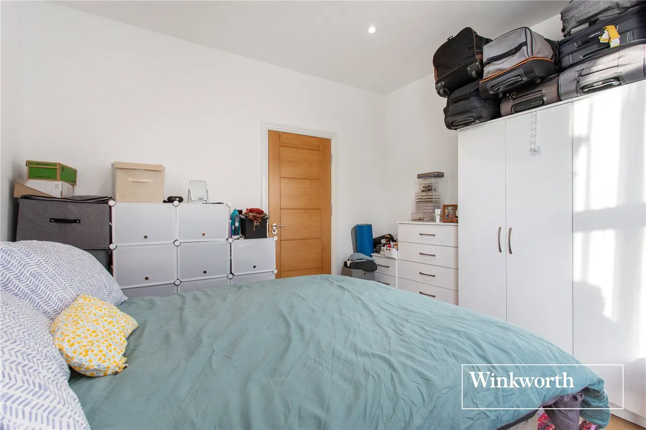 Churchfield Avenue, North Finchley, London, N12, photo 4