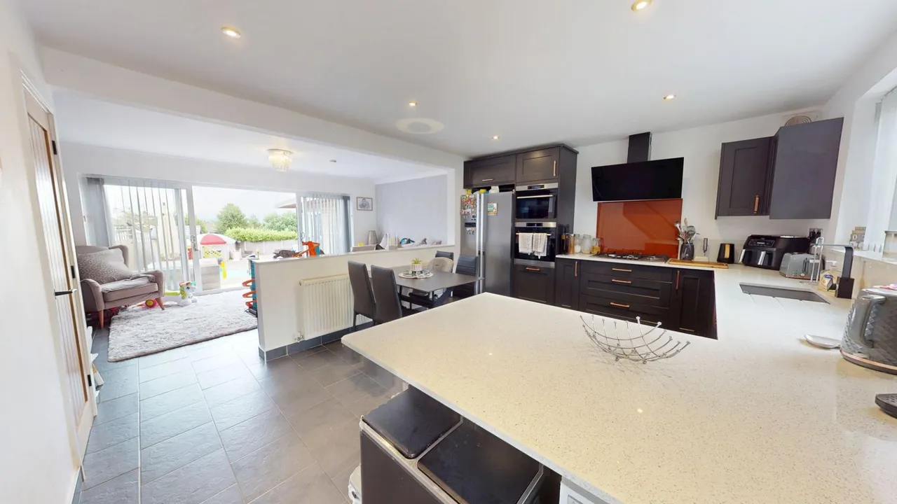 Pemberton Drive, Meir Heath, ST3, photo 4
