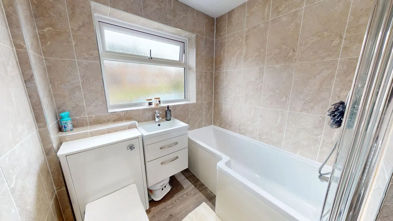 Pemberton Drive, Meir Heath, ST3, photo 7