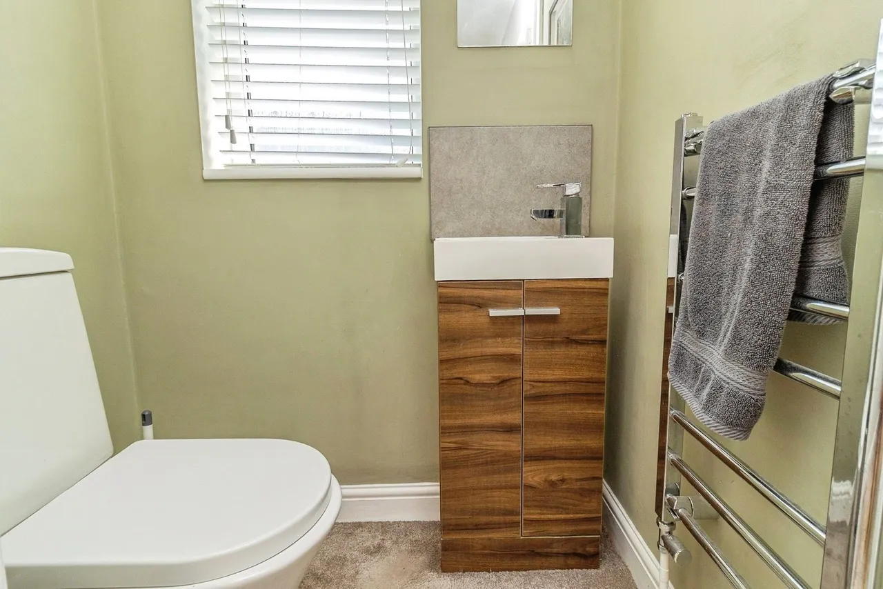Spring Lane, Great Horwood, Milton Keynes, Buckinghamshire, MK17, photo 2