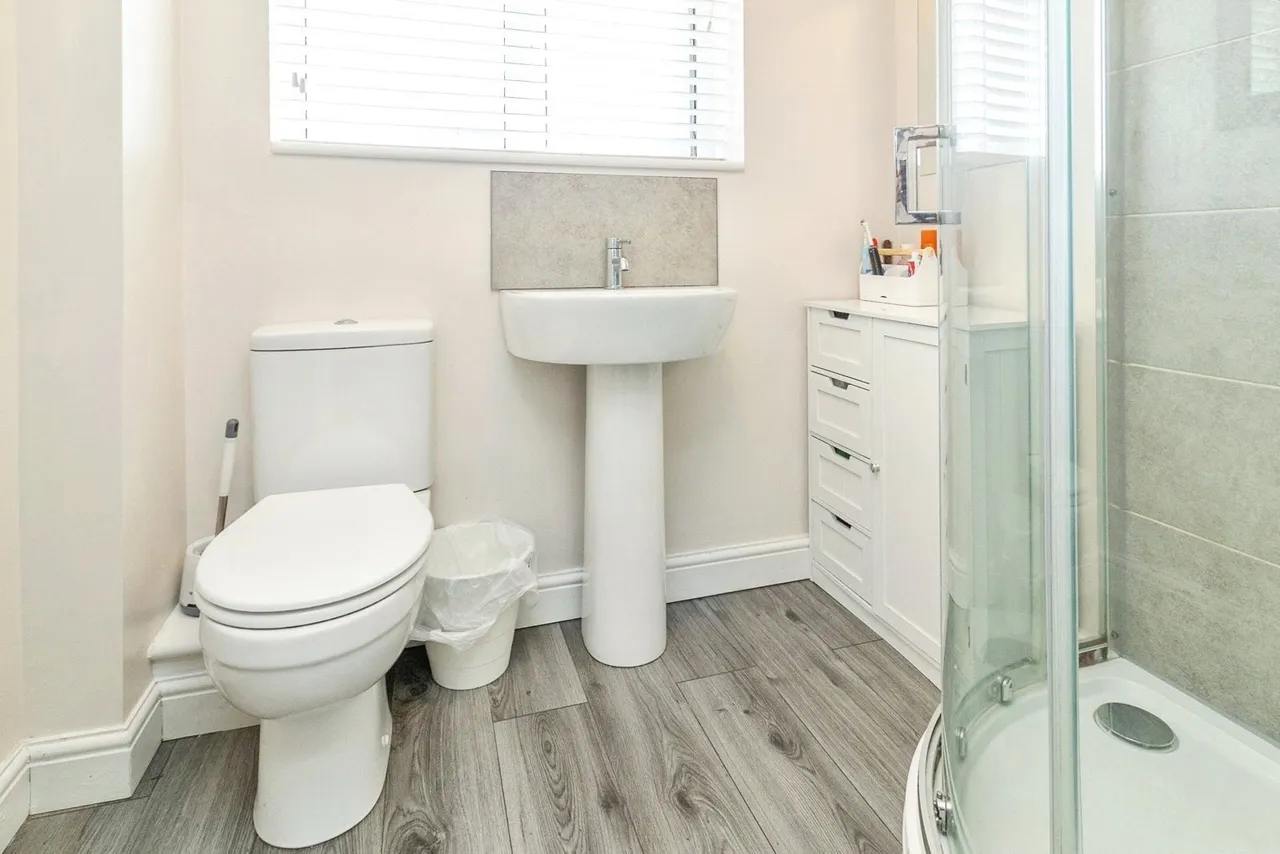 Spring Lane, Great Horwood, Milton Keynes, Buckinghamshire, MK17, photo 13