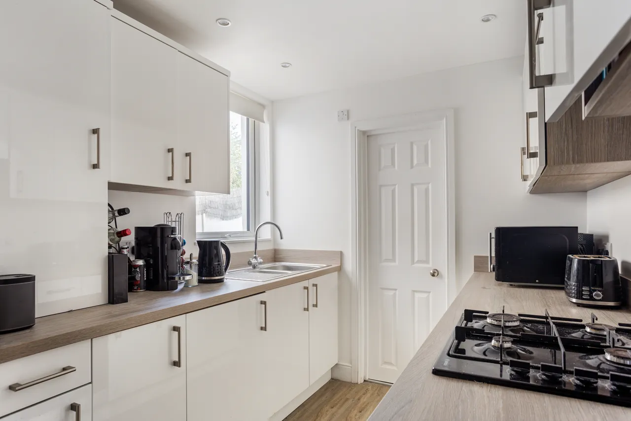 Priory Road, London, W4, photo 8
