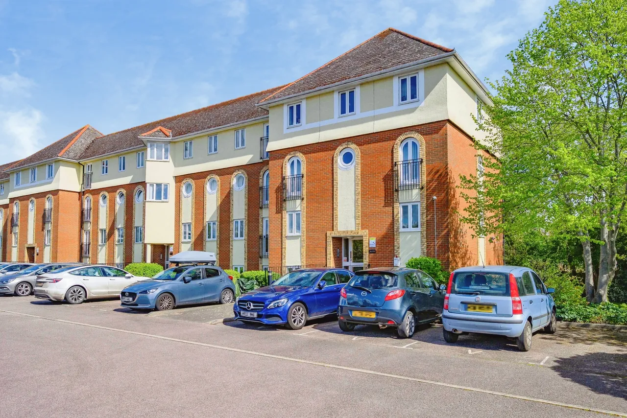 Walsingham Close, Hatfield, AL10, photo 19