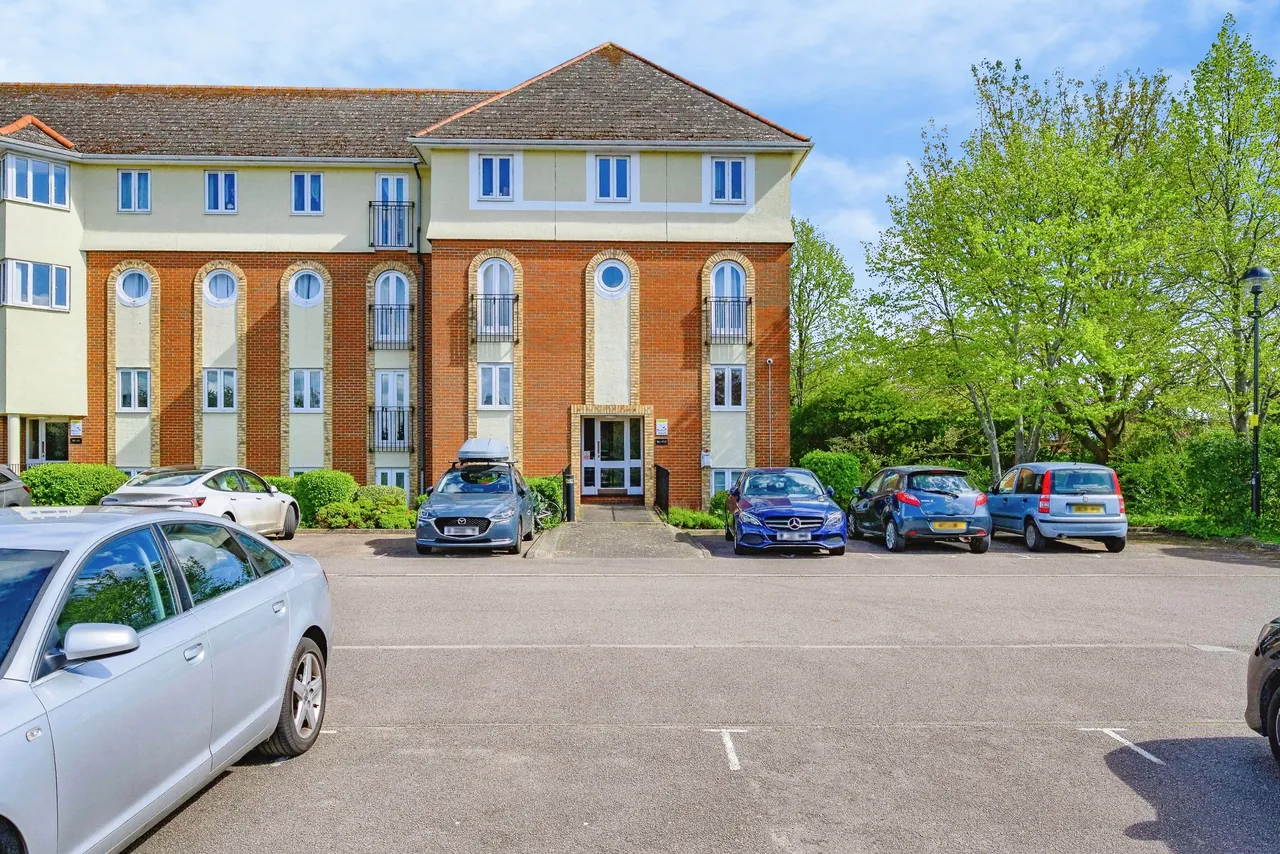 Walsingham Close, Hatfield, AL10, photo 18