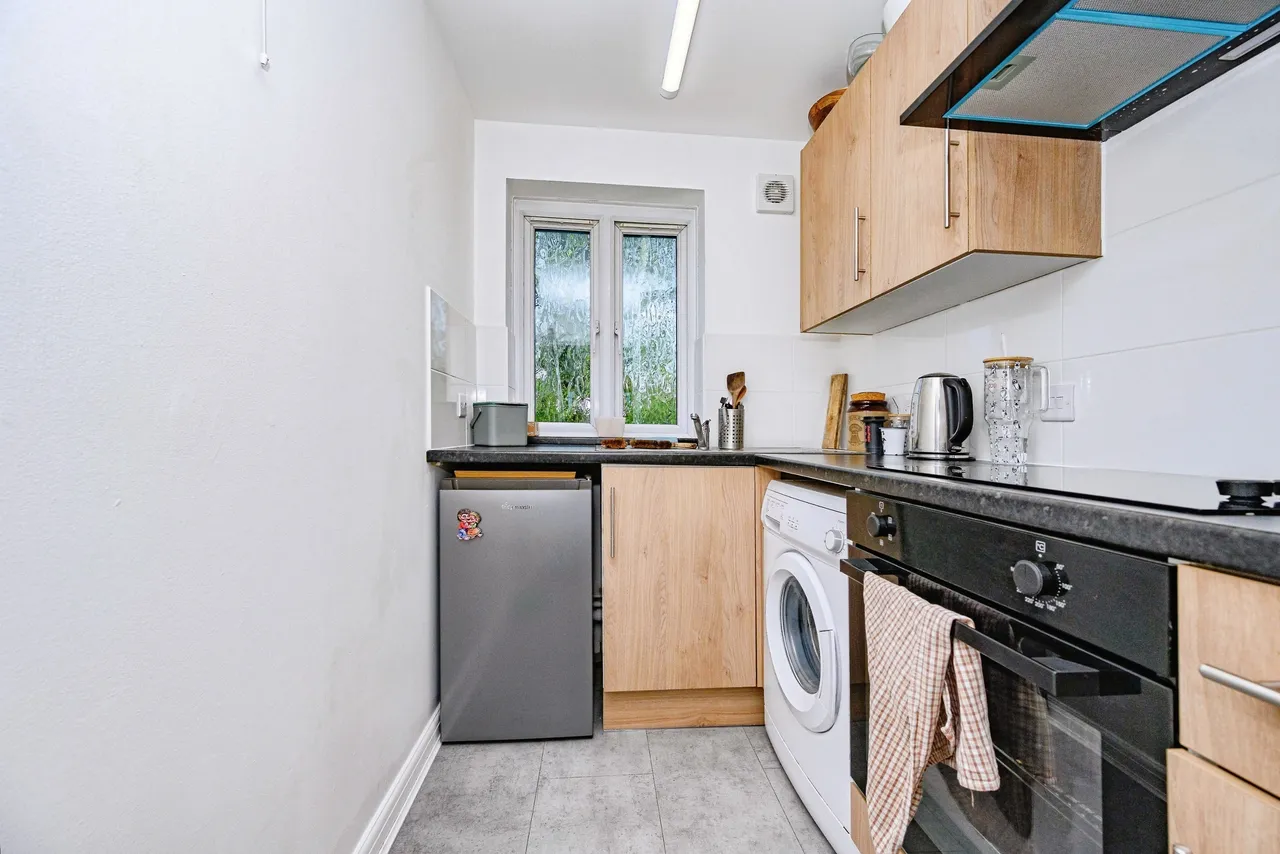 Walsingham Close, Hatfield, AL10, photo 15