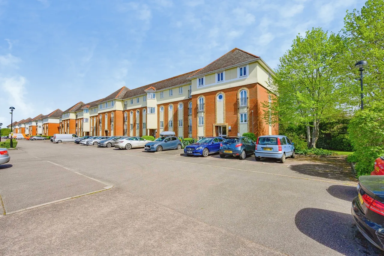 Walsingham Close, Hatfield, AL10, photo 17