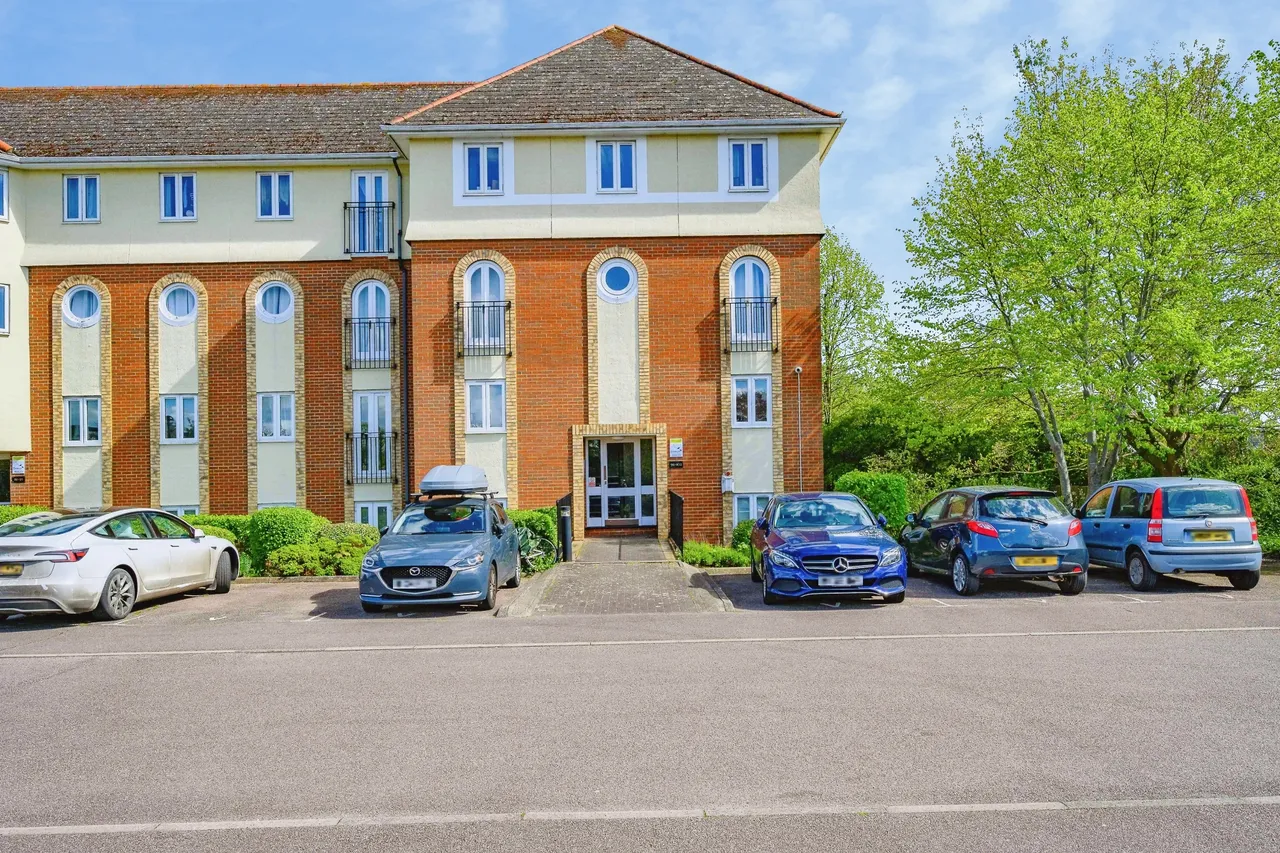 Walsingham Close, Hatfield, AL10, photo 20