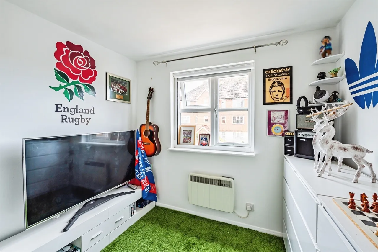 Falmouth Close, Eastbourne, BN23, photo 8